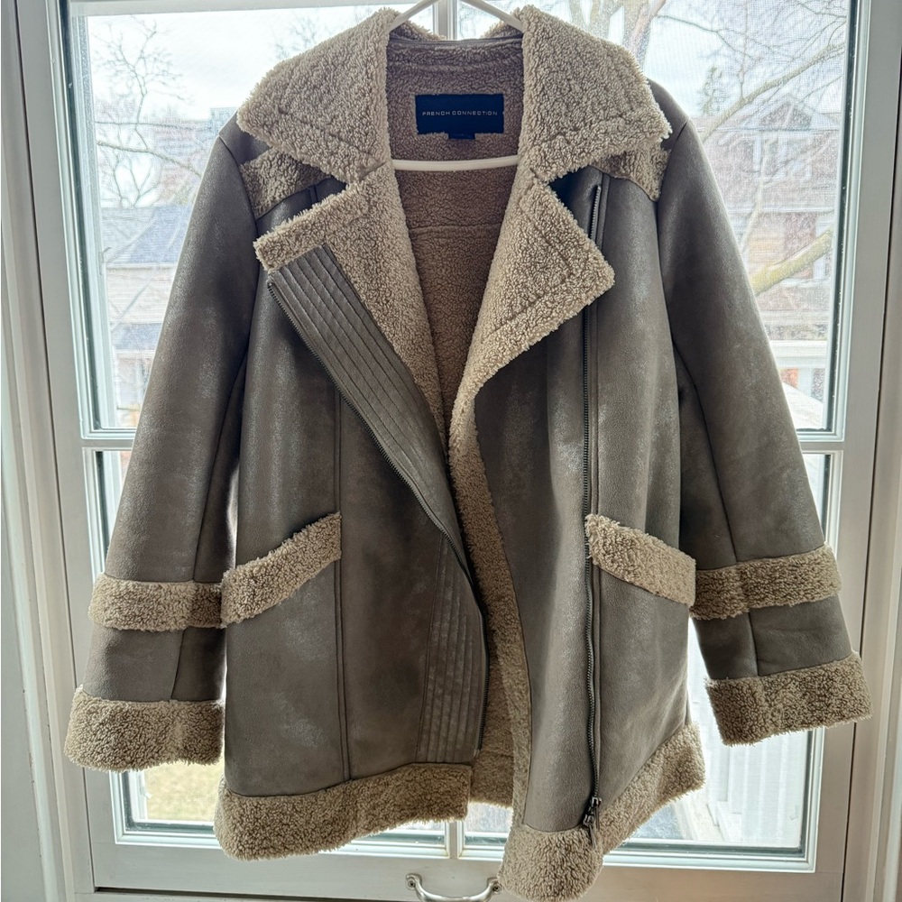 French Connection - Shearling Sherpa Jacket - Metallic Faux leather - size XS